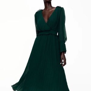 Green Chiffon Midi Dress